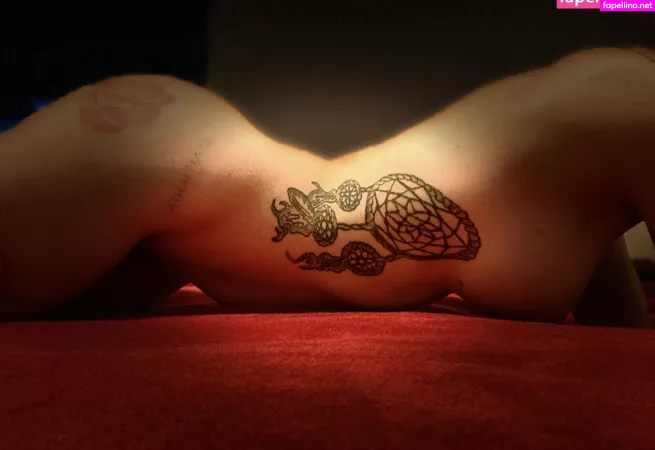 Laraonelove OnlyFans Thumbnail #GNIYdrEQgr