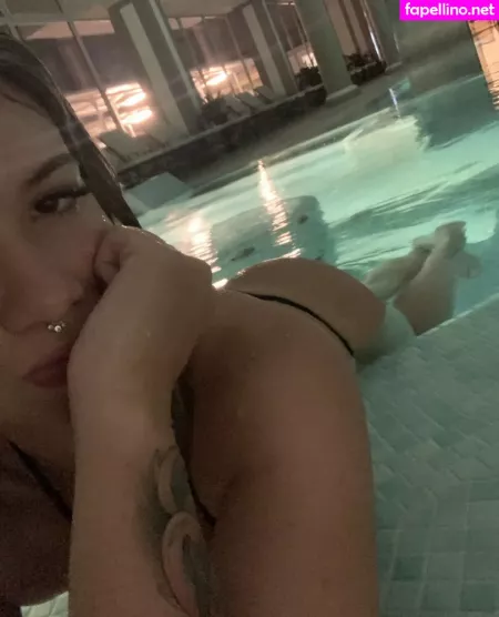 Lararoxyrox OnlyFans Thumbnail #8HSESWmx7u