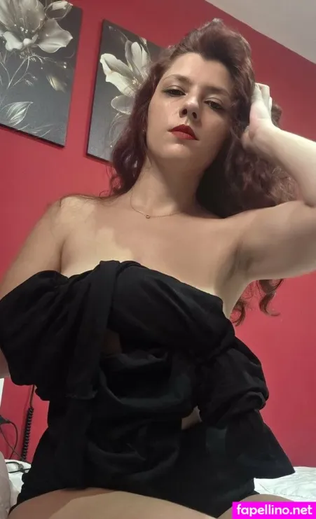 Larasmoking OnlyFans Thumbnail #mLystkRPaO