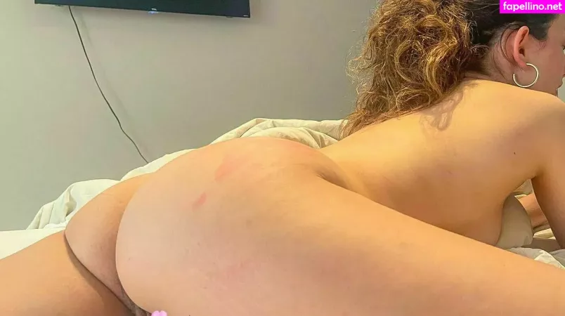 Larathewife OnlyFans Thumbnail #9J5AW9Bjom
