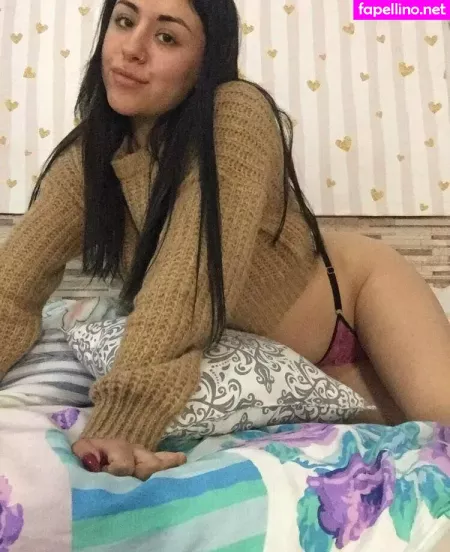 Laraxxxb OnlyFans Thumbnail #Eyv9d1Jz8a