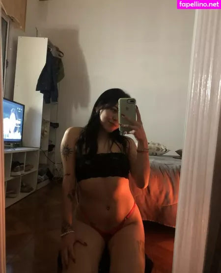 Laraxxxb OnlyFans Thumbnail #GH16TRsu1z