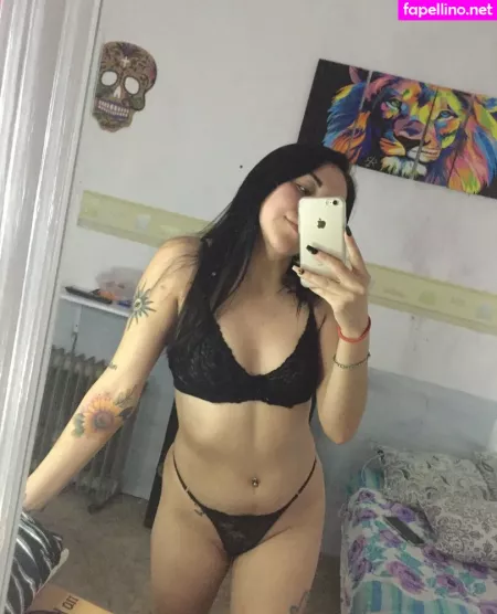 Laraxxxb OnlyFans Thumbnail #OVVyTqVvZE