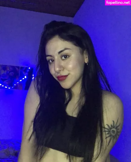 Laraxxxb OnlyFans Thumbnail #wemOtFBycd