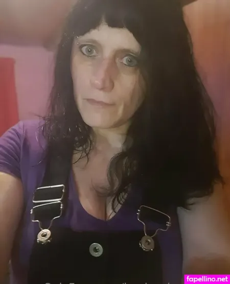 Lareinacincuentona OnlyFans Thumbnail #45Y7JKWBs5