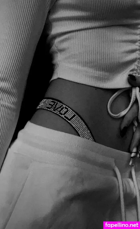 Lareinalove OnlyFans Thumbnail #jijnc8AfAf