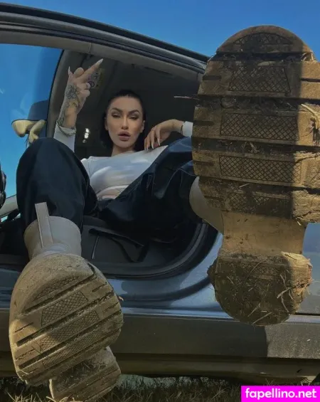 Lareinamalvadaa OnlyFans Thumbnail #5KDNvlv5EP