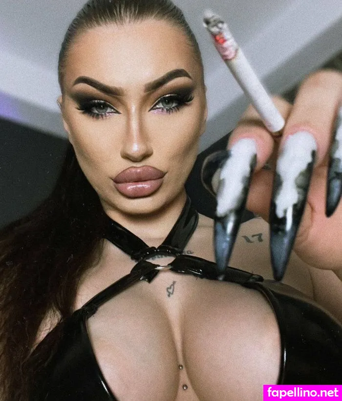 The Enchantress, lareinamalvadaa, royalateliere Nude Leaked OnlyFans Photo #ItoAHEsENE