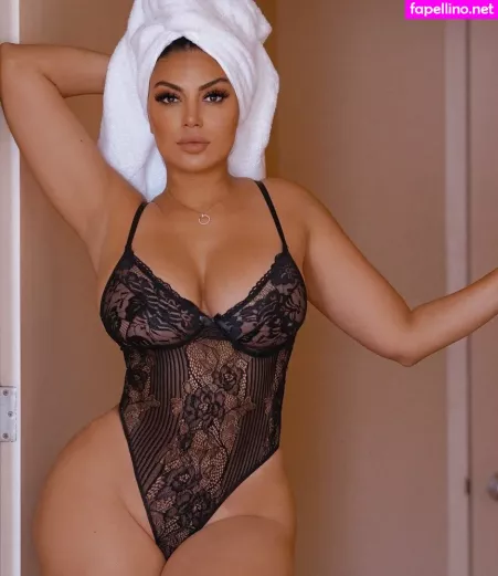 Lareinasworld OnlyFans Thumbnail #EvOELkF9zu