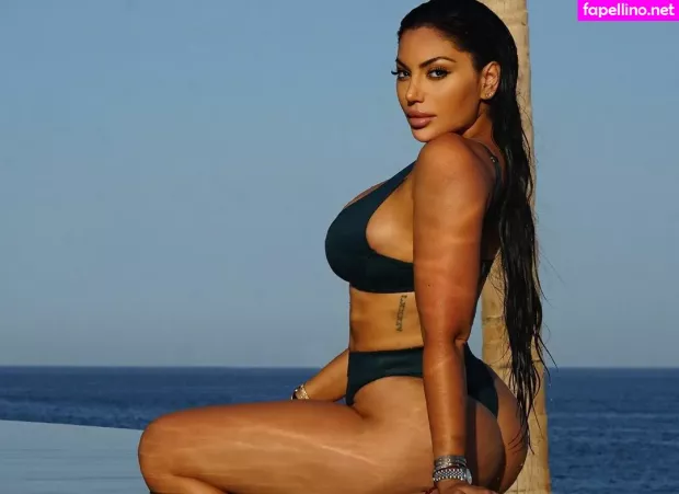 Lareinasworld OnlyFans Thumbnail #wEQk8R18kF