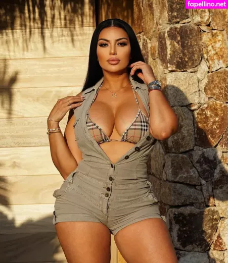 Lareinasworld OnlyFans Thumbnail #xRMORVhwaG