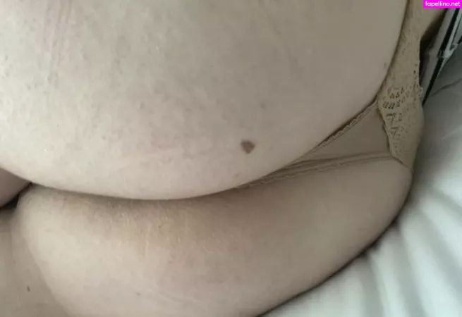 Largeboobies305 OnlyFans Thumbnail #42MzG0q4r9