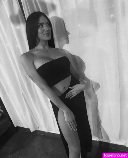 Lari Ts OnlyFans Thumbnail #j8sYmgmPJh