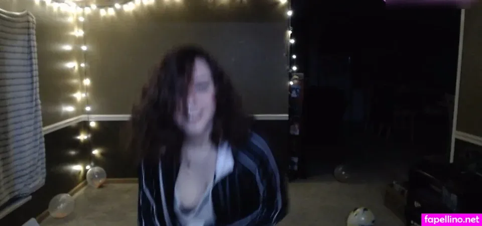 Laribug 8 OnlyFans Thumbnail #3jWmUdX38O