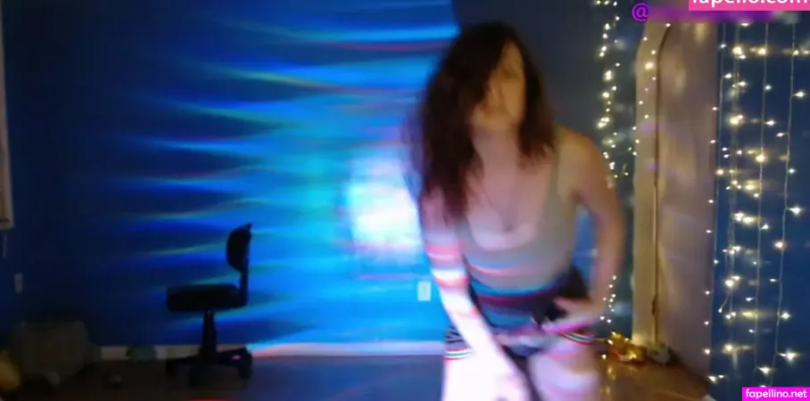 Laribug 8 OnlyFans Thumbnail #81gHILnLmr