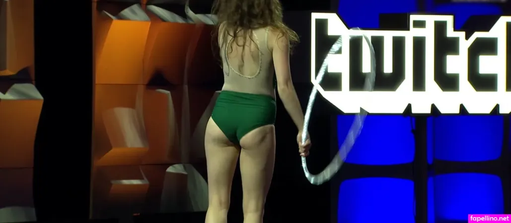 Laribug 8 OnlyFans Thumbnail #9ZyfhkoZBb