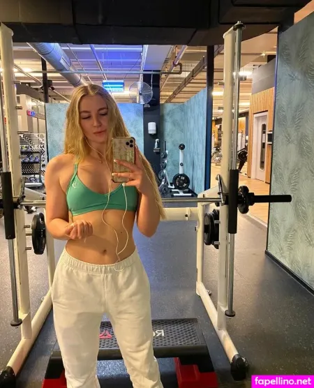 Larissa Becker OnlyFans Thumbnail #ZoRfbuIBPI