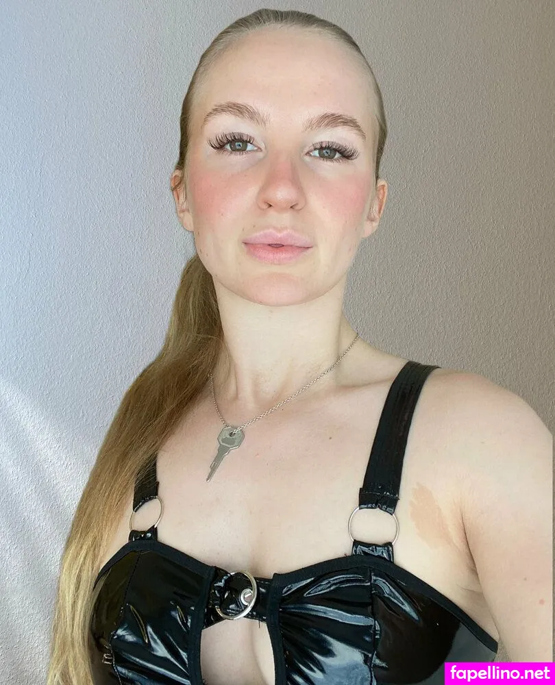 larissa.becker, munichlgirl Nude Leaked OnlyFans Photo #poVQAxvHVe