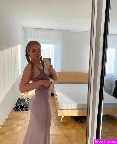 Larissa Becker OnlyFans Thumbnail #qF42M3Qwbp