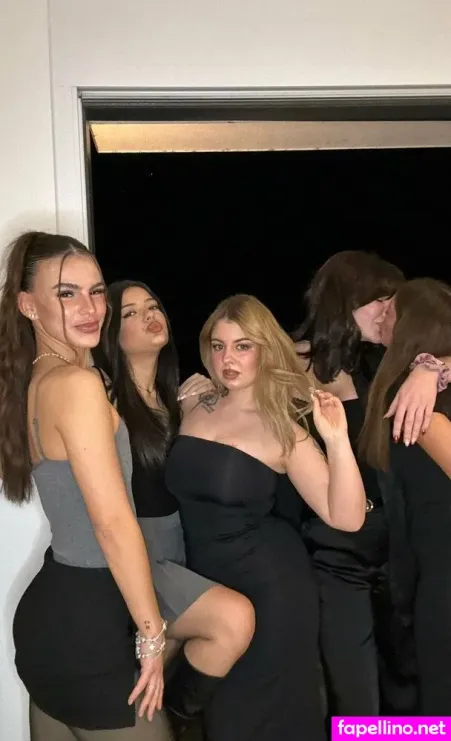 Larissa Boo OnlyFans Thumbnail #S7IJM69oA8