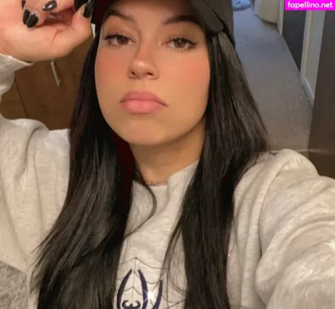 Larissa Cambusano OnlyFans Thumbnail #jGd80l0pf7