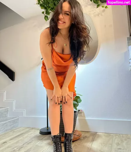 Larissa Cambusano OnlyFans Thumbnail #ju2pLpyFOq