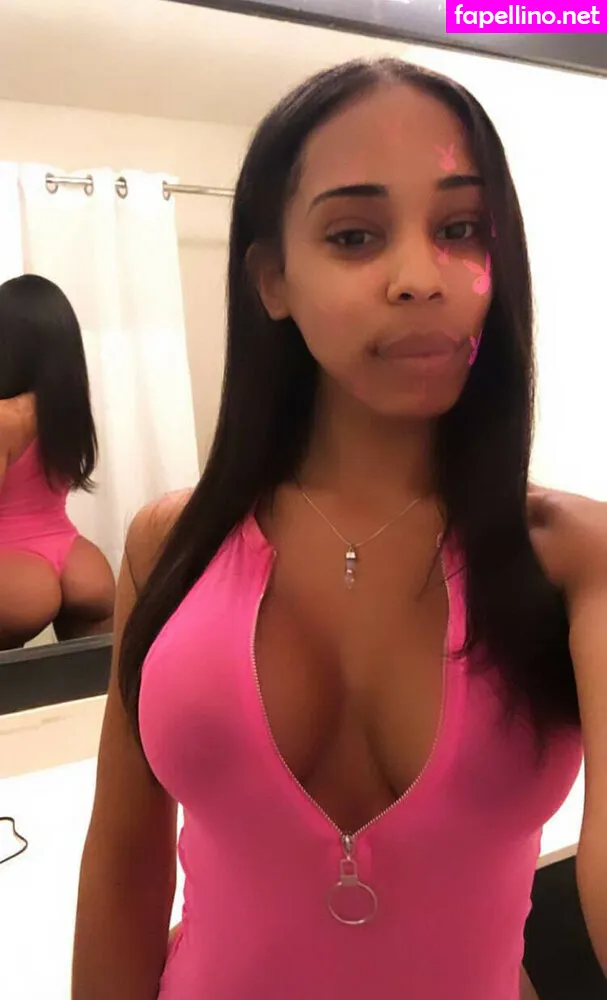 Mzcastr0, lariicastroo Nude Leaked OnlyFans Photo #38aUh4NbRL