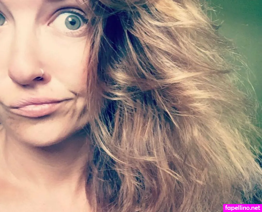 cookiecolleen, lovefromlarissa Nude Leaked OnlyFans Photo #5lg3CWpGpd