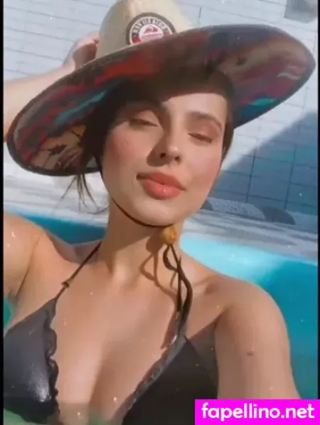 Larissa Costa 2 OnlyFans Thumbnail #DtZBnqzvCA