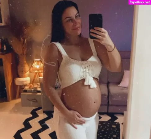 Larissa Erthal OnlyFans Thumbnail #3eepIFJjRb