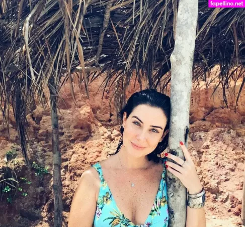 Larissa Erthal OnlyFans Thumbnail #B4xgBtGpNu