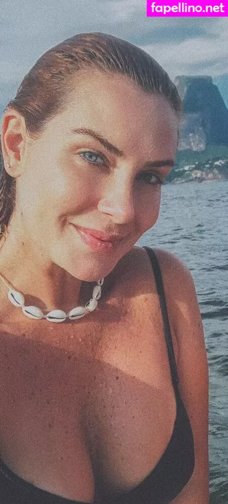 Larissa Erthal OnlyFans Thumbnail #uAXJmaBiEJ