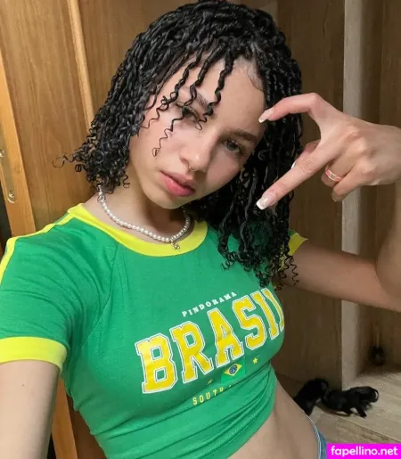 Larissa Kimberly OnlyFans Thumbnail #RPZ6BkYP4Y