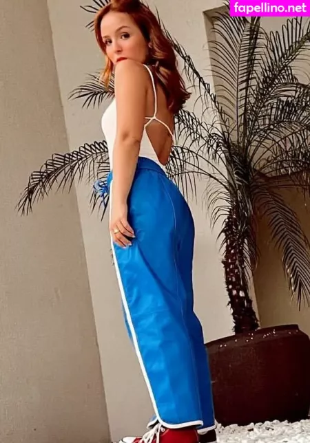 Larissa Manoela OnlyFans Thumbnail #vYDHqcofQL