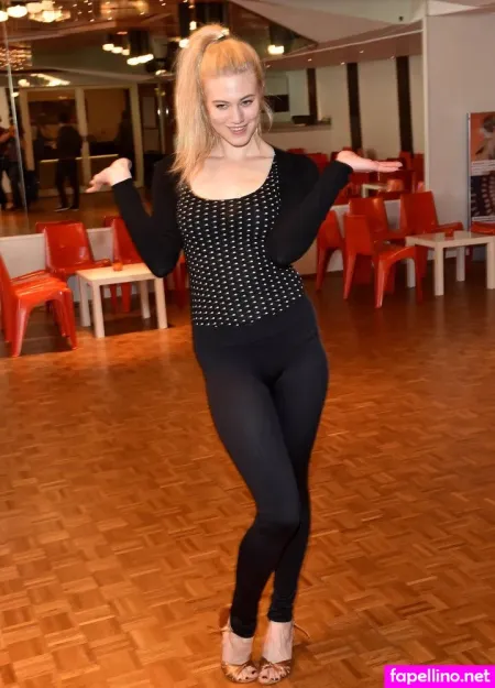 Larissa Marolt OnlyFans Thumbnail #asZ3ngRtIh