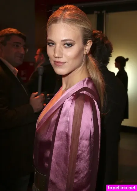 Larissa Marolt OnlyFans Thumbnail #wMqkvAtZNW