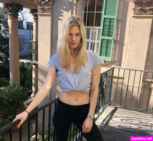 Larissa Marolt OnlyFans Thumbnail #zMcqEWiP4G