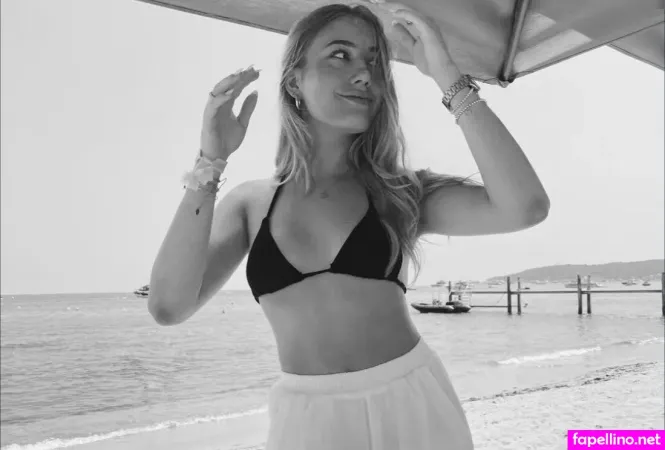 Larissa Oberste OnlyFans Thumbnail #32V55m9U0B