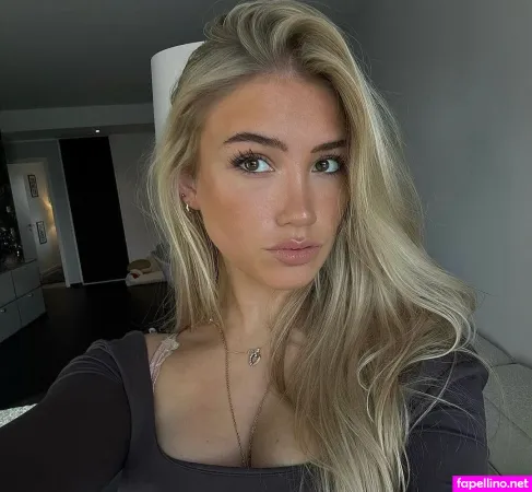 Larissa Oberste OnlyFans Thumbnail #LNZZCn8C6L