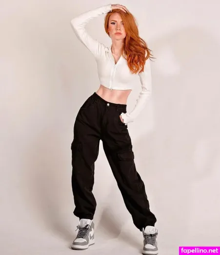 Larissa Opitz OnlyFans Thumbnail #c1knSuhY2u