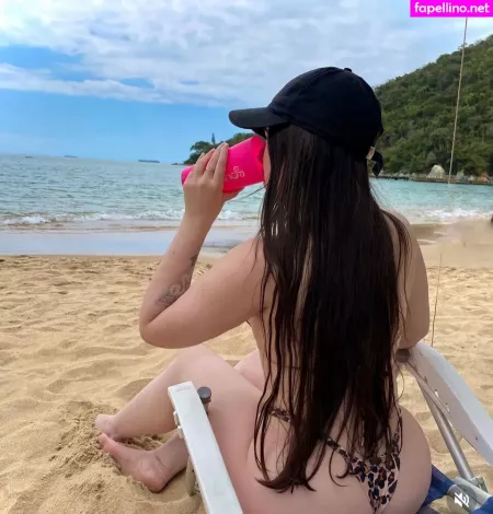 Larissa Peyerle OnlyFans Thumbnail #rKbCKX8Wyy