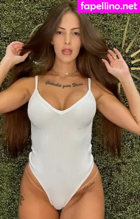 Larissa Pimentel OnlyFans Thumbnail #0gC9sB27XU