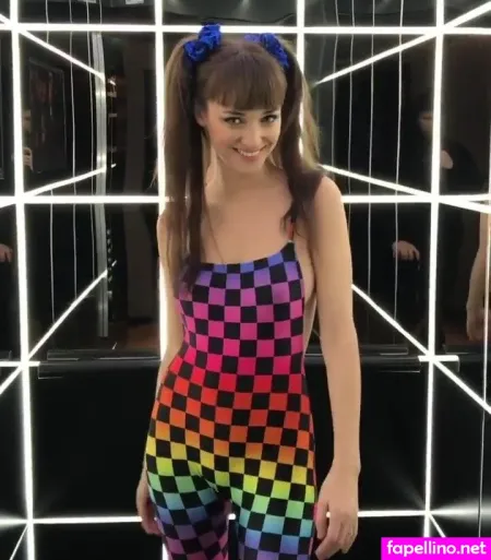 Larissa Riess OnlyFans Thumbnail #90jU0UHKIL