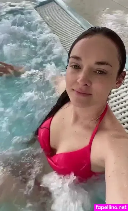 Larissa Riess OnlyFans Thumbnail #HbMl46sNF9