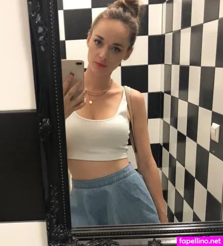 Larissa Riess OnlyFans Thumbnail #YwhdR296k5