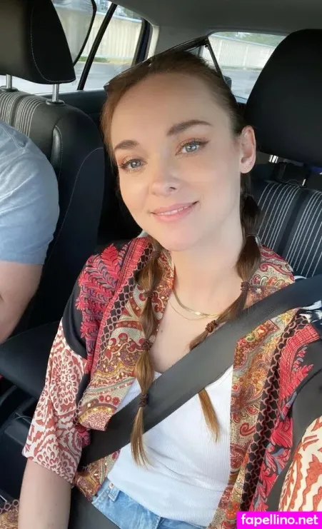 Larissa Riess OnlyFans Thumbnail #tdBMJDpNww