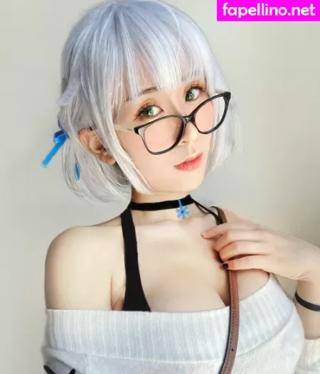 Larissa Rochefort OnlyFans Thumbnail #MkUVUzYTKH