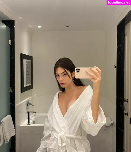 Larissa Saldanha OnlyFans Thumbnail #5bcL1HCoqH