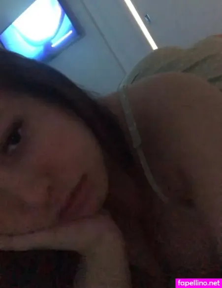 Larissa Sartori OnlyFans Thumbnail #hrT1vtQLYJ