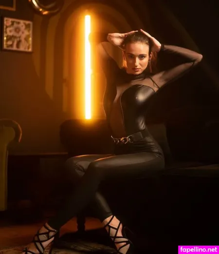 Larissa Schmiederer OnlyFans Thumbnail #H8ULOvAK2F